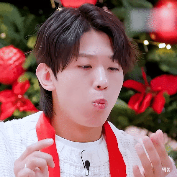 The most loved look of Dex today