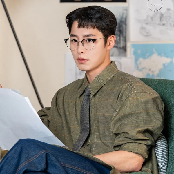 The most loved look of Lee Jaewook today