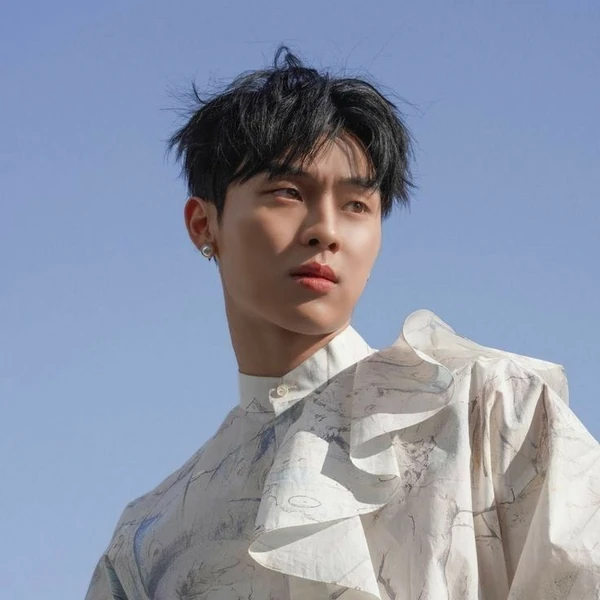 The most loved look of Choi Hyunwook today