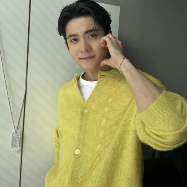 Today’s standout profile photo of Kang Taeoh on Choeaedol Celeb