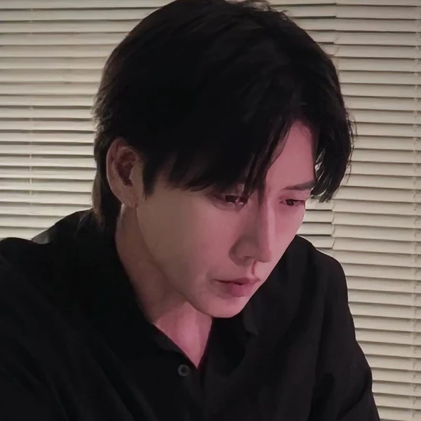 Popular photo full of fans’ love for Park Haejin