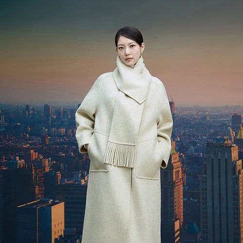 The most loved look of Gong Seungyeon today