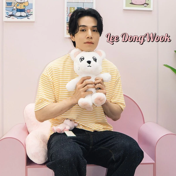 Popular profile photo of Lee Dongwook loved by fans