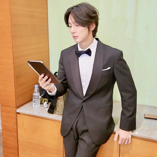 Top moment of Yoon Shiyoon chosen by fans