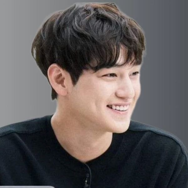 Popular photo full of fans’ love for Kim Bum