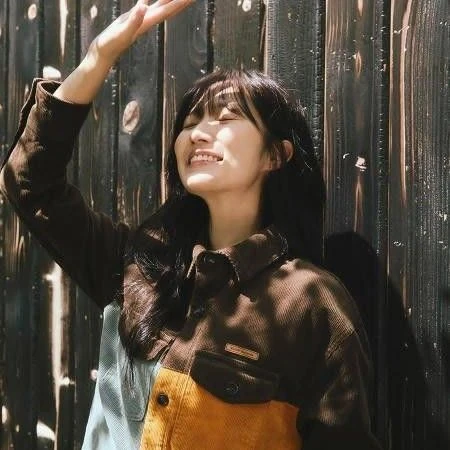 Popular photo full of fans’ love for Kim Hyeyoon