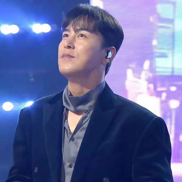 今天最受喜愛的張民好模樣