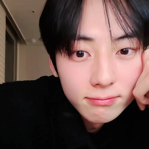 Top moment of Hwang Minhyun chosen by fans