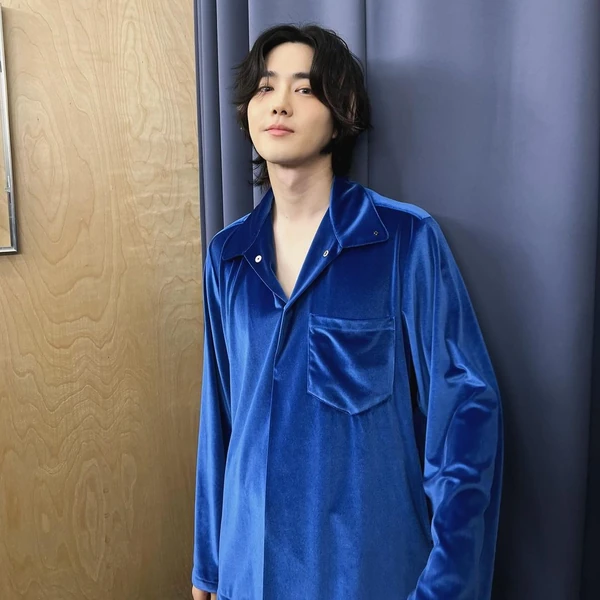 The most loved look of Suho today