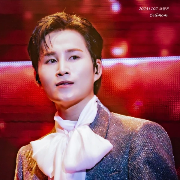 The most loved look of Kim Heejae today