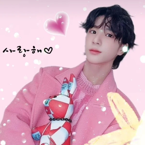 Popular photo full of fans’ love for Jeong Dongwon