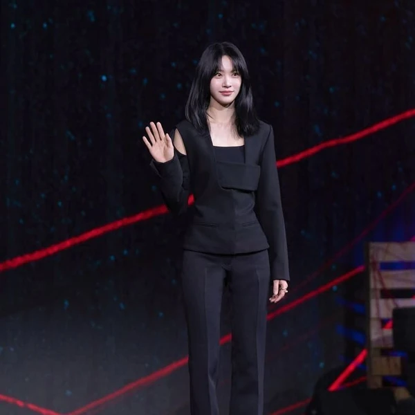 充滿粉絲愛的孔升妍人氣照片