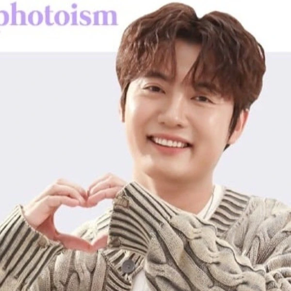 Popular photo full of fans’ love for Son Binah