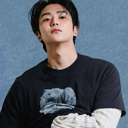 The most loved look of Rowoon today