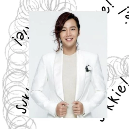 The most loved look of Jang Geunsuk today