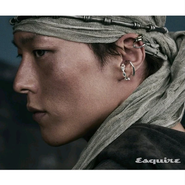 장기용 팬심 가득한 인기 사진