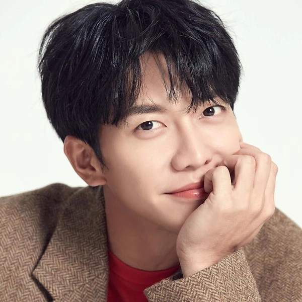 今日最も愛されたイ・スンギの姿