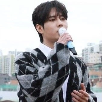 The most loved look of Kim Jungyeon today