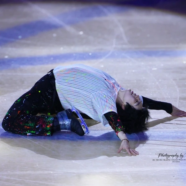 Postingan banner paling populer di komunitas Cha Junhwan