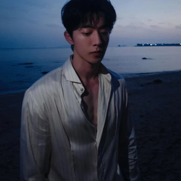 Popular photo full of fans’ love for Nam Joohyuk