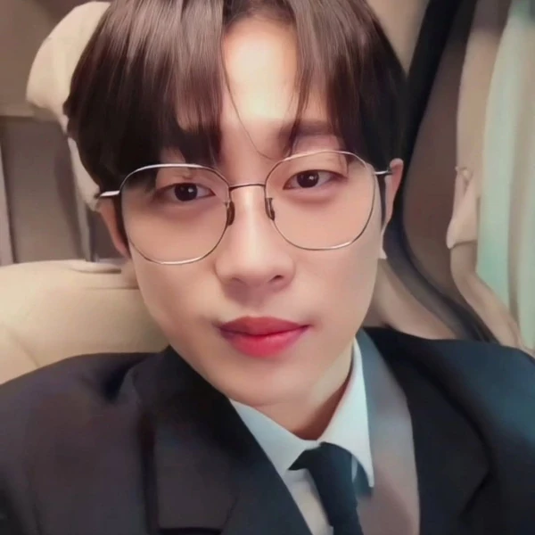 오늘 가장 사랑받은 안성훈의 모습