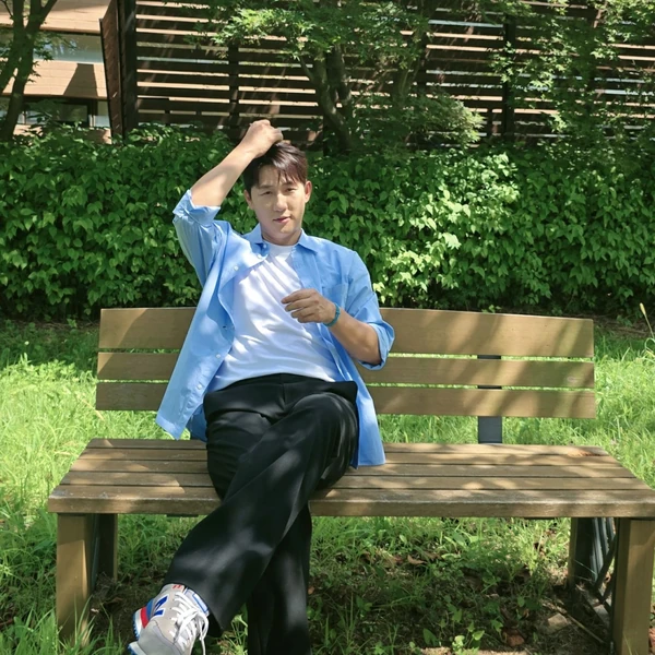 Popular photo full of fans’ love for Na Sangdo