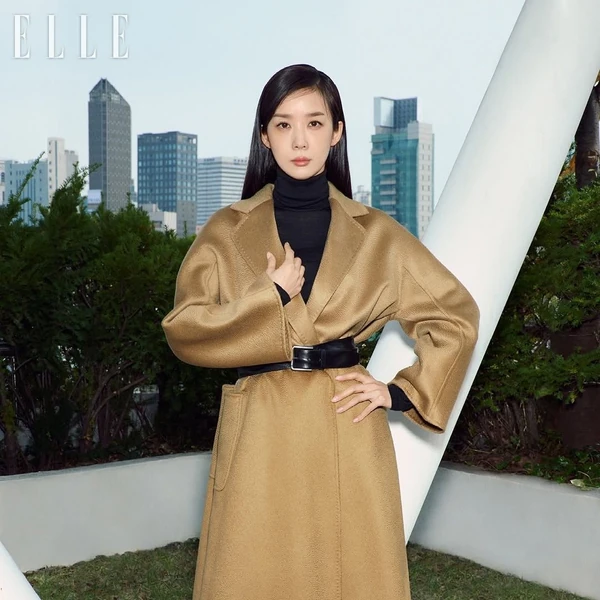 The most loved look of Lee Chungah today