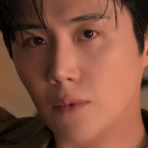 Popular photo full of fans’ love for Kim Seonho