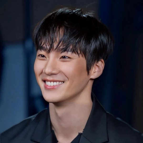 Top moment of Lee Hongnae chosen by fans