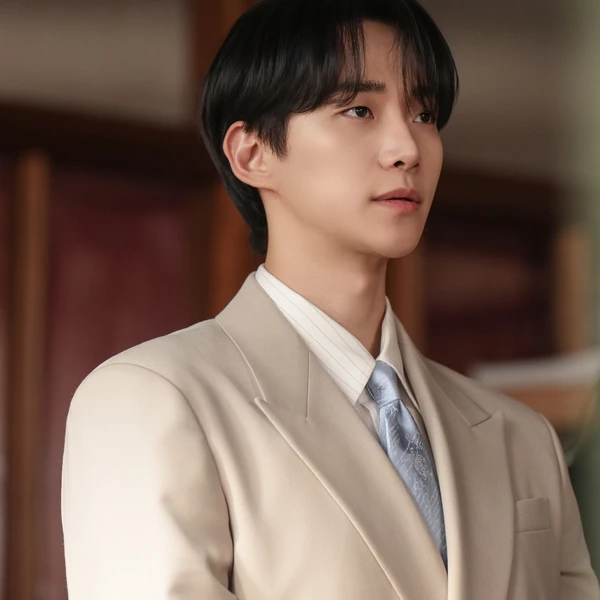 Top moment of Lee Junho chosen by fans