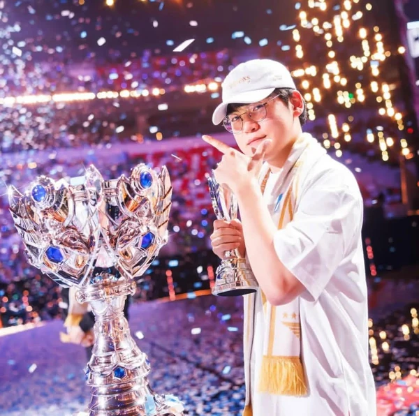 Most popular banner post in Gumayusi's community