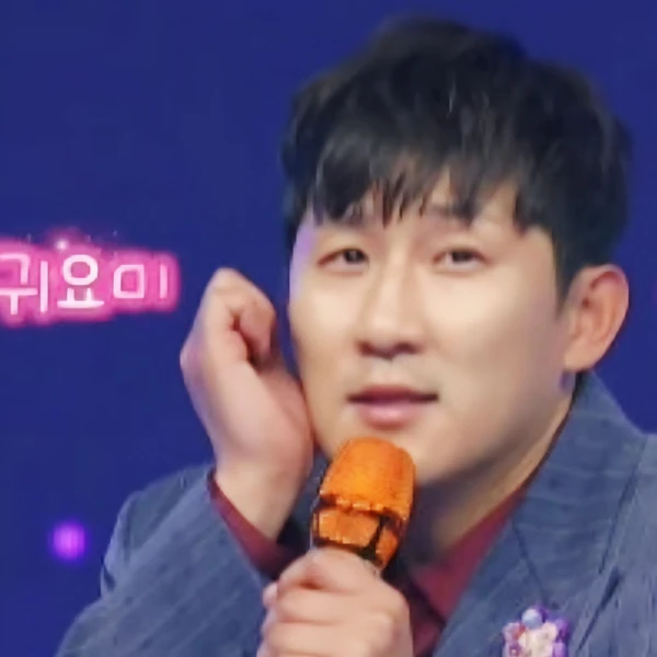 The most loved look of Na Sangdo today