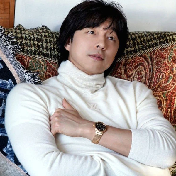 今天最受喜爱的孔侑模样