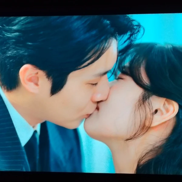 The most loved look of Jung Somin today