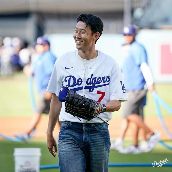 ファンに愛されるソン・フンミンの人気プロフィール写真