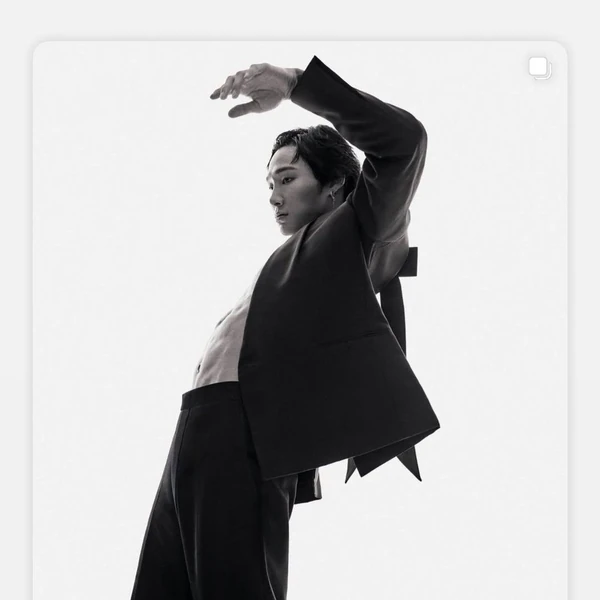 The most loved look of Ki Moogan today