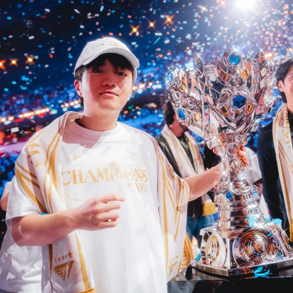 케리아의 매력을 담은 최애돌셀럽 대표 사진