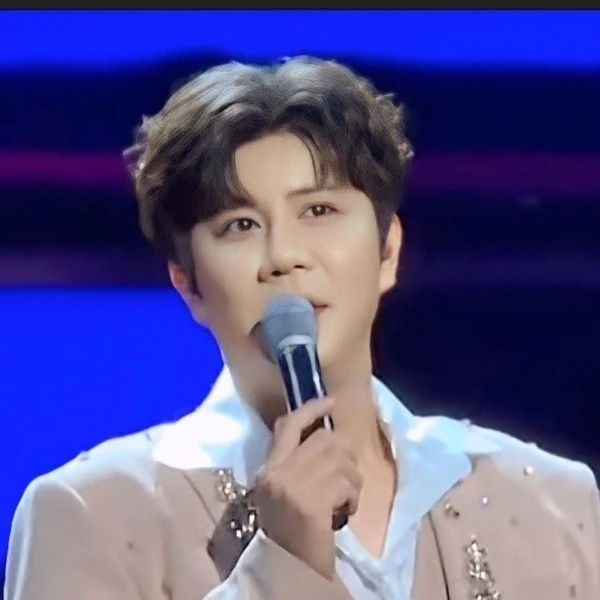 진해성 팬심 가득한 인기 사진