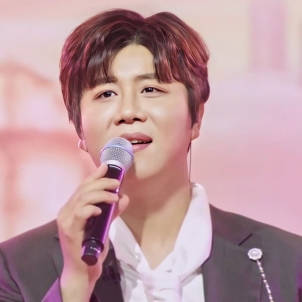 Popular photo full of fans’ love for Jin Haesung