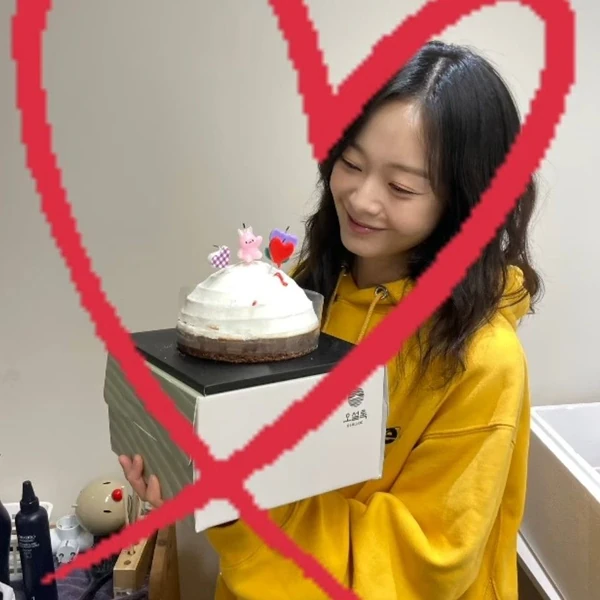 The most loved look of Jeon Somin today