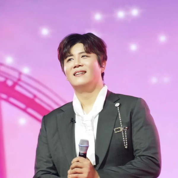 오늘 가장 사랑받은 진해성의 모습