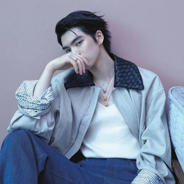 Postingan banner paling populer di komunitas Cha Junhwan