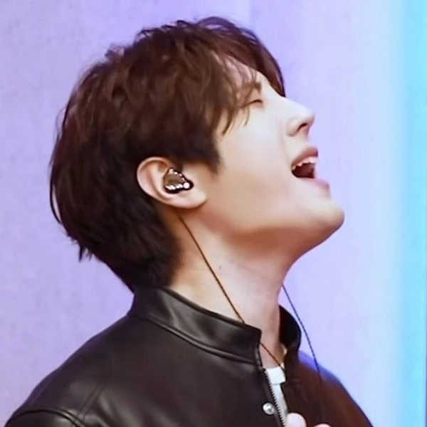 The most loved look of Kim Jungyeon today