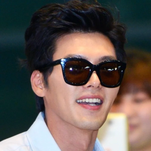 The most loved look of Hyun Bin today