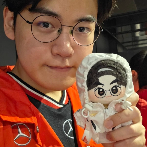 Most popular banner post in Gumayusi's community