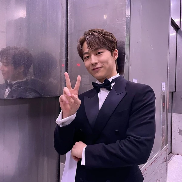 The most loved look of Bae Inhyuk today