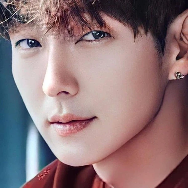 Popular photo full of fans’ love for Lee Joongi