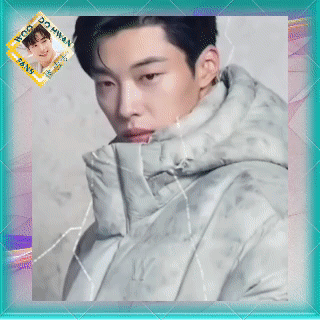 Popular photo full of fans’ love for Woo Dohwan