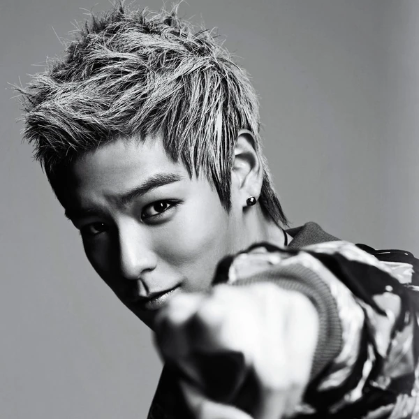 The most loved look of T.O.P today