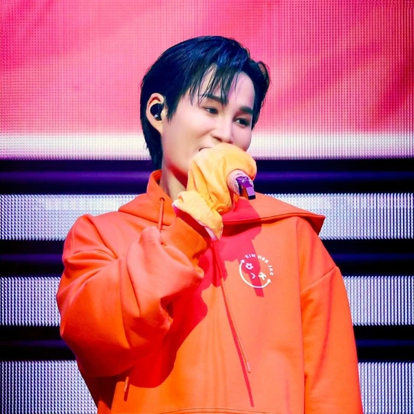 今天最受喜爱的金熙栽模样